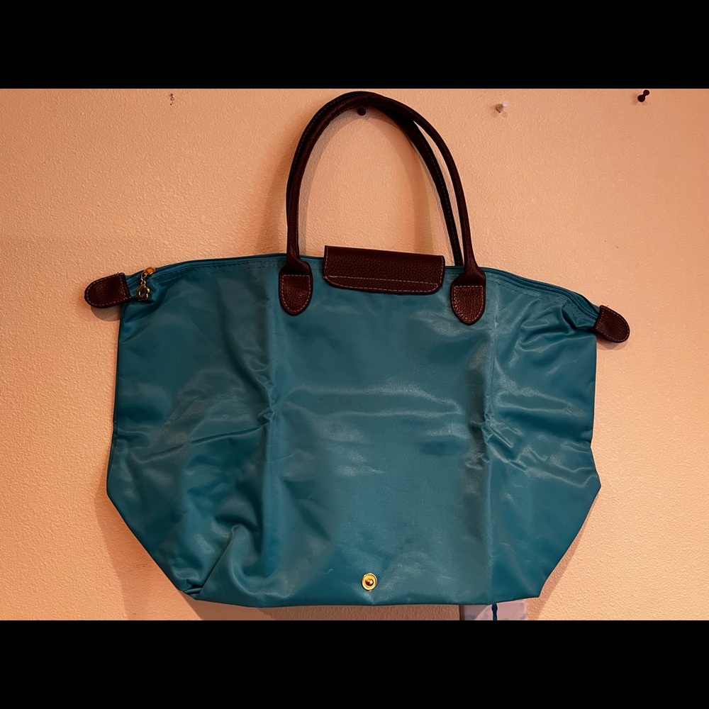BEKILOLE womens stylish waterproof shoulder bag